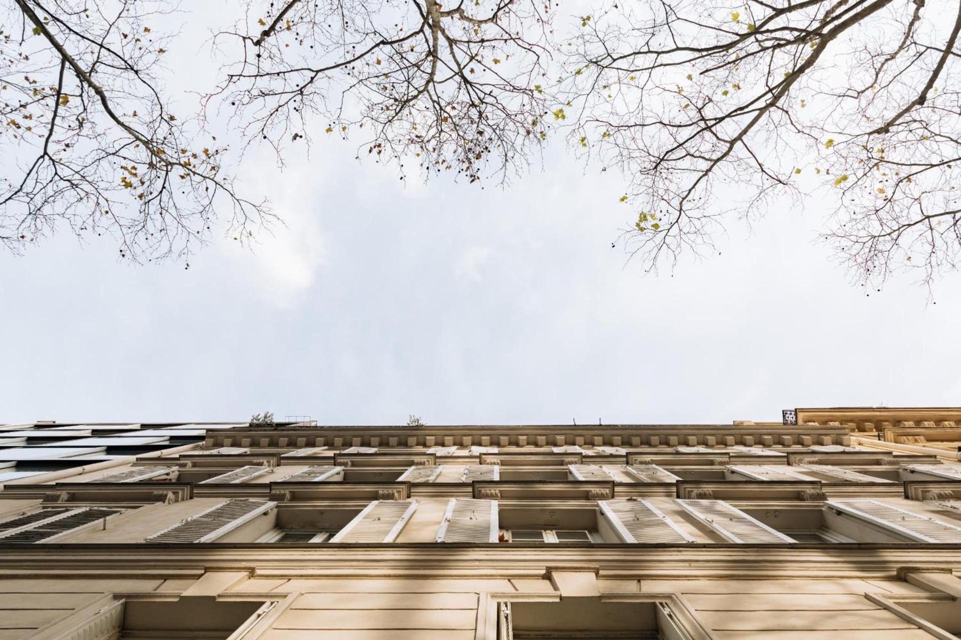 פריז Modern 1 Bedroom Apartment Near Eiffel Tower מראה חיצוני תמונה